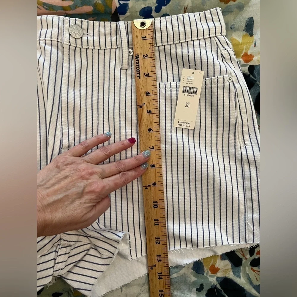 ANTHROPOLOGIE | FRAME 30 LE BRIGETTE JEAN SHORTS Blue Motif NWT - Picture 12 of 16